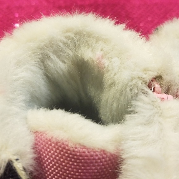 Aspen Snow Boots! - Picture 5 of 8